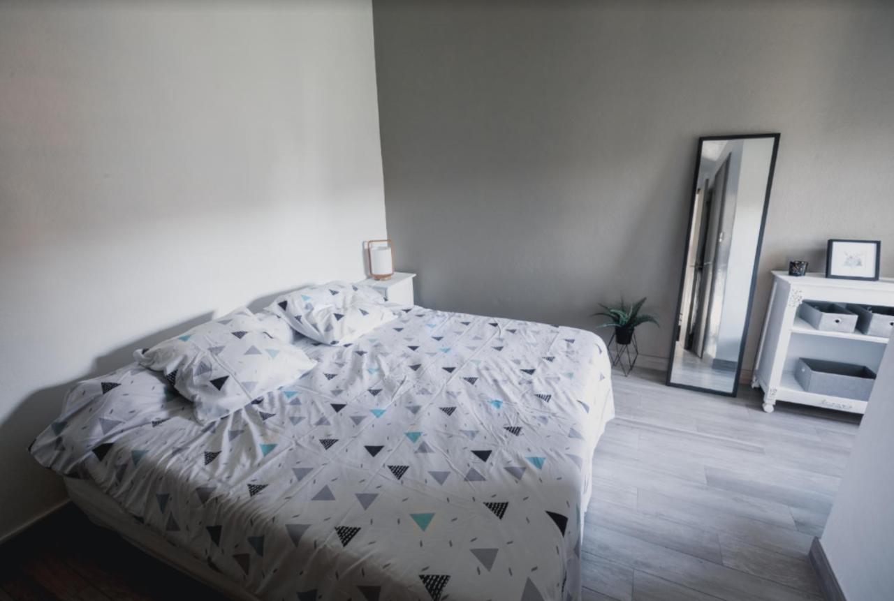 לה לבאנדו Petite Maison De Vacance Vue Mer מראה חיצוני תמונה